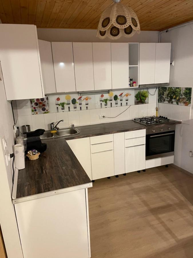 Апартаменты Londof Housing City Center Брашов Экстерьер фото