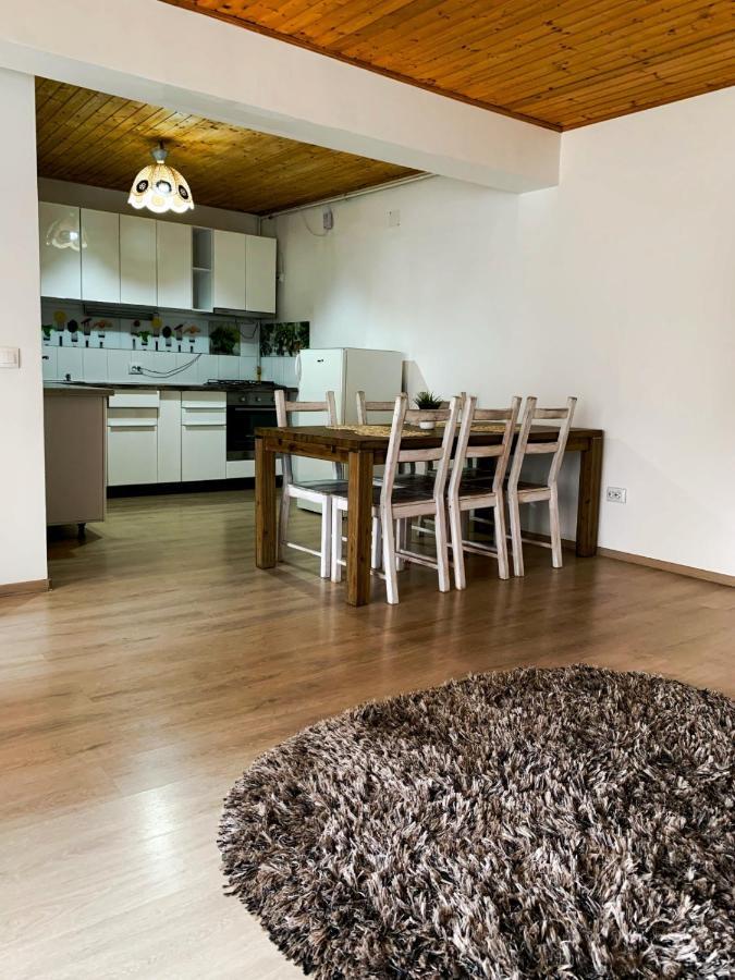 Апартаменты Londof Housing City Center Брашов Экстерьер фото